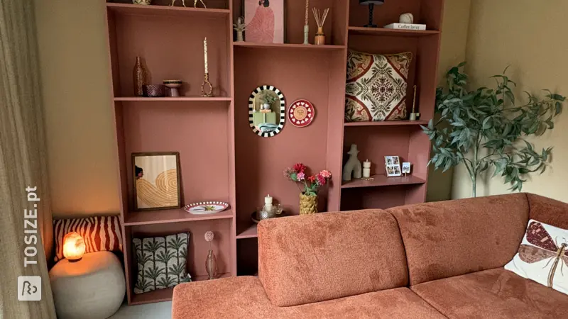 Stylish open shelving unit for the living room, by Marre