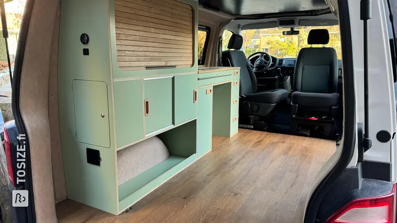 Camper cupboard with roller door in Volkswagen, by Emile