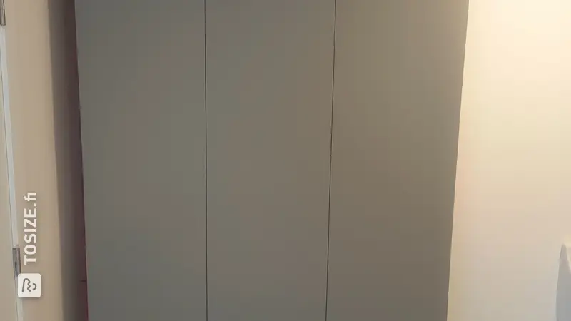Integrated technology cabinet made of lacquered MDF, by Stijn