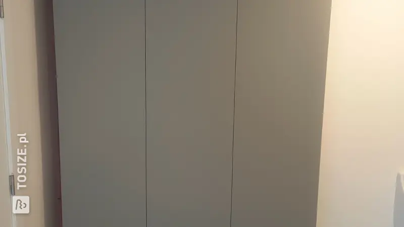 Integrated technology cabinet made of lacquered MDF, by Stijn