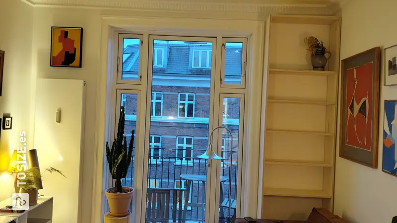 Living Room Built-in Bookcase in Plywood, by Nils