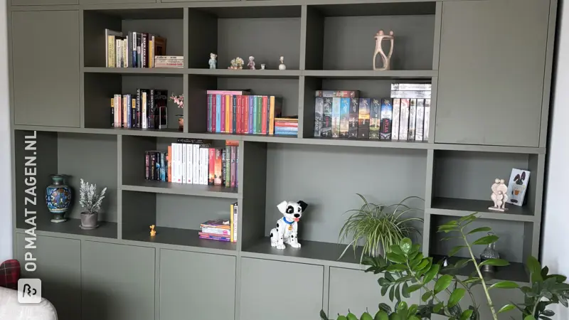 Wall Cabinet for the Living Room, by Yvonne