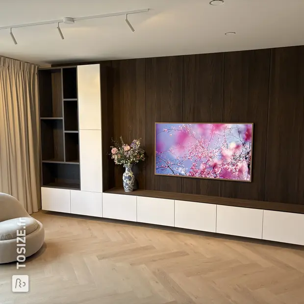 Dark (wood) wall unit with open compartments and doors