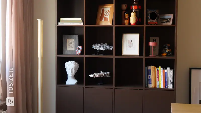 Stylish Brown Compartment Cabinet as an Eyecatcher, by Lotte