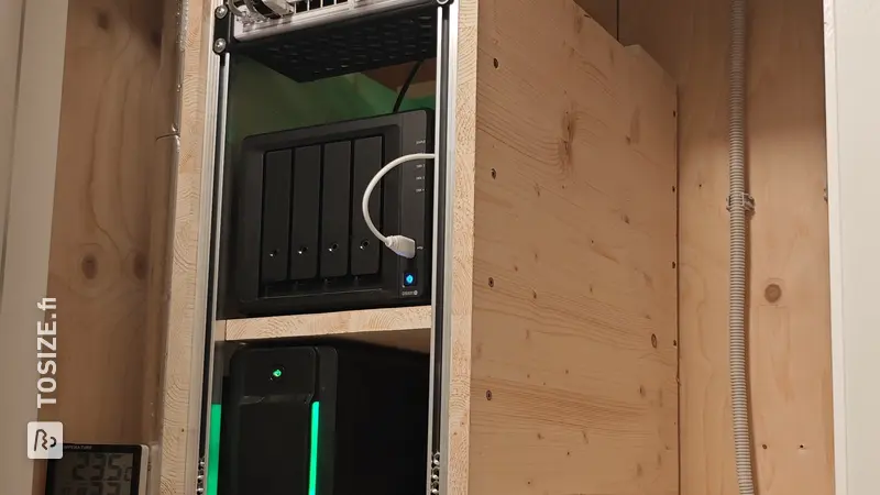 Self-build Patch Cabinet in the Meter Box, by Berend