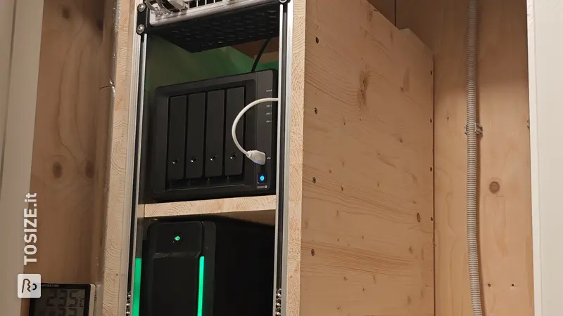 Self-build Patch Cabinet in the Meter Box, by Berend