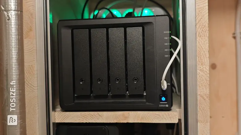 Self-build Patch Cabinet in the Meter Box, by Berend
