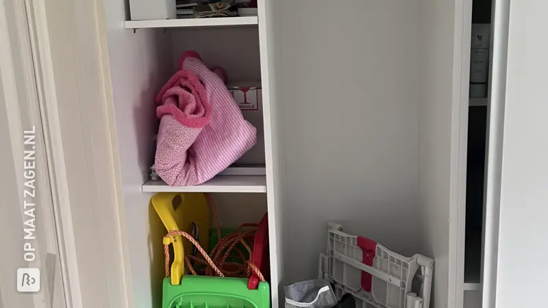 Maak functionele planken voor je slaapkamerkast, door Charles