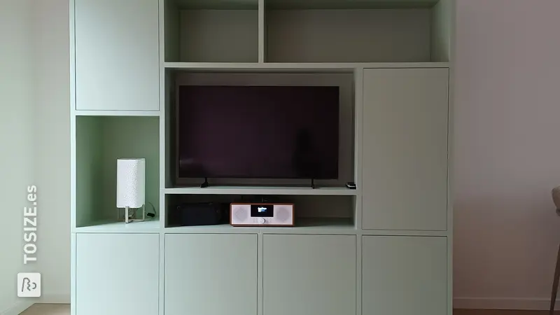 Mueble de televisión elegante en Midden Salie, de Petra