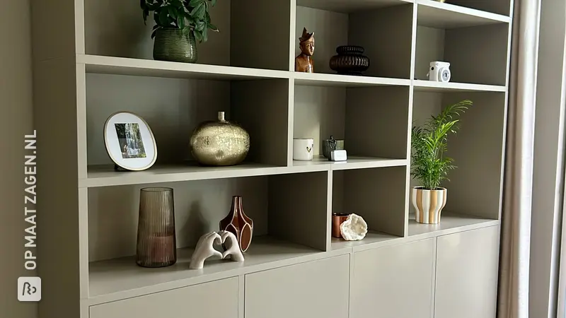 Beautiful Compartment Cabinet for the Living Room, by Dian
