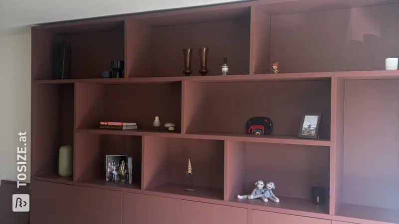 Maßgefertigter Wandschrank von Wies