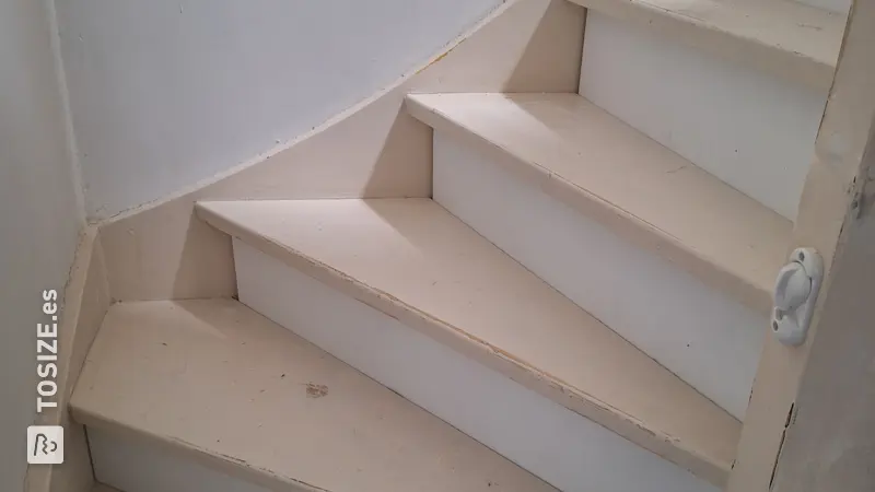 Cerrar una escalera abierta para mayor seguridad, por Amy
