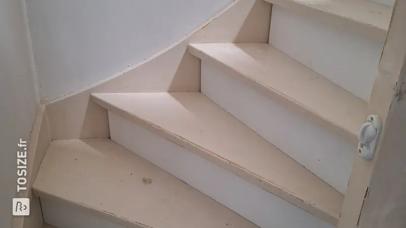 Fermeture d'un escalier ouvert pour plus de sécurité, par Amy