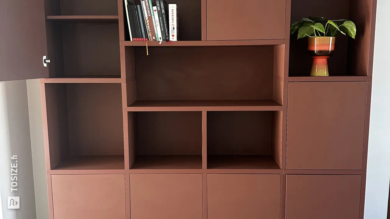 rAtE33W5.jpeg
