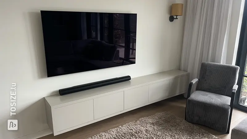 Stylish 260cm TV Unit with Hinged Doors, by Jeroen