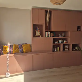 DIY Vakkenkast en Bankje voor de Woonkamer, door Eveline