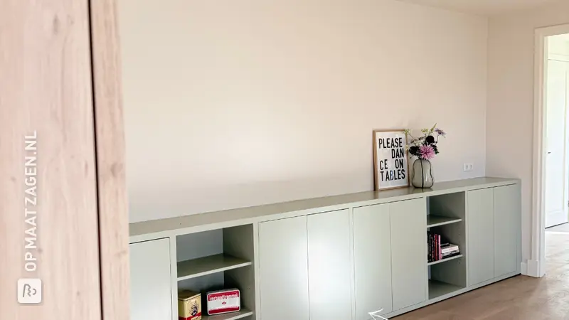 Een dressoir op maat voor onze woonboerderij, door Anne