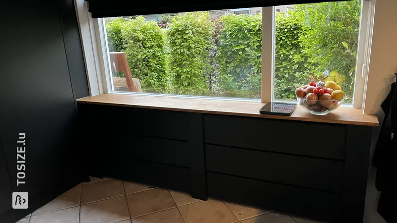Stylish Radiator Cover made of Black MDF V313, by Harry