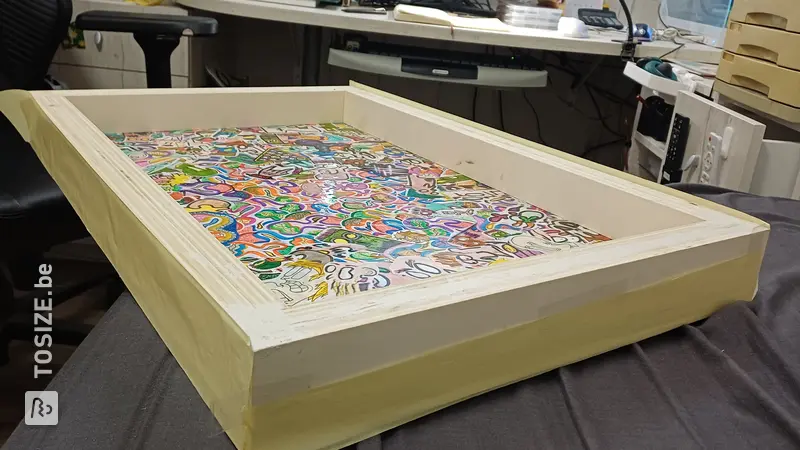 Create Your Own ESD Tray with Stickerbomb Style, by Ferran Benet Vegas