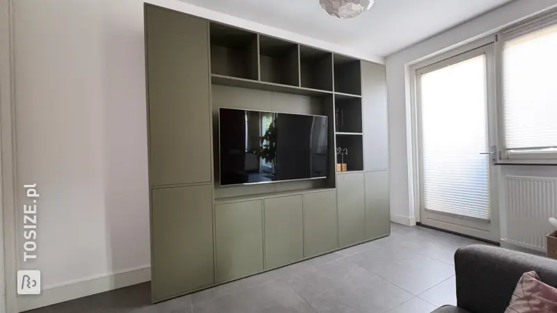 Custom-made TV cabinet in Green Shadow, by Stijn