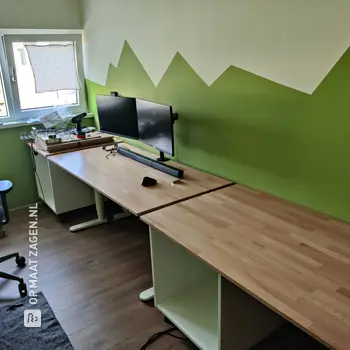Stijlvol Beuken Bureau voor Jouw Werkruimte, door Roy
