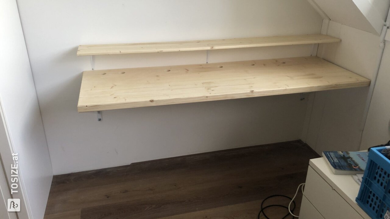DIY: Produzent / DJ-Möbel aus Tischlerplatten, von Jonathan