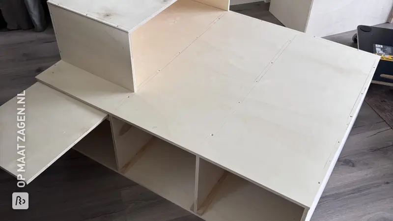DIY camperbox voor een Dacia Dokker minicamper, door Simone