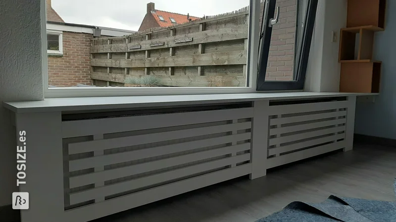 Carcasa de radiador multifuncional y mueble rinconera fabricado en MDF, de Laura