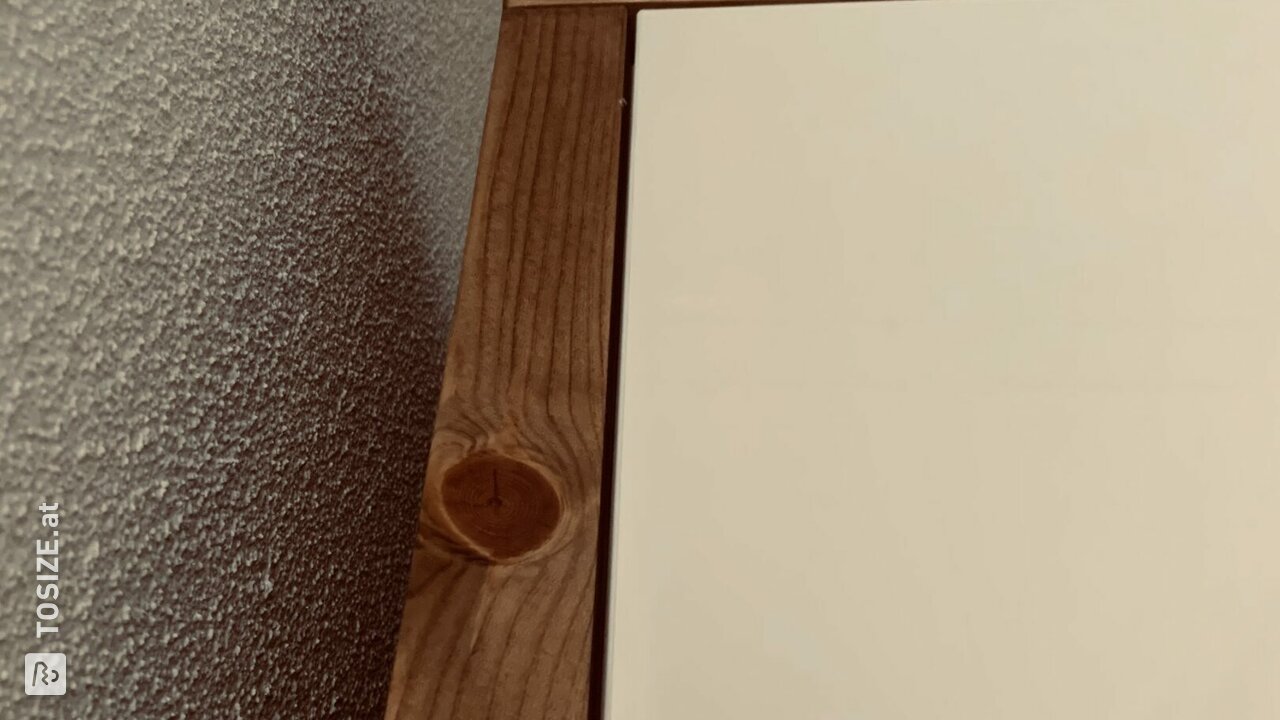 Küchenschrank mit Holzstolen ganz nach Maß, von Geertje