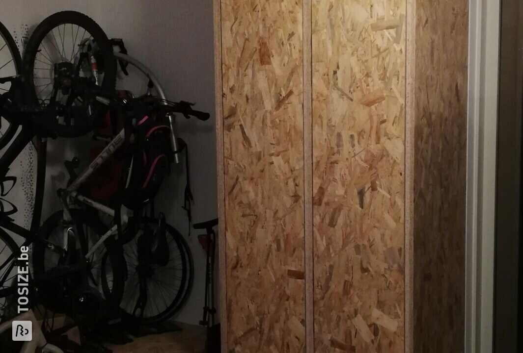 Uitbreiding van bestaande kast met OSB, door Michiel