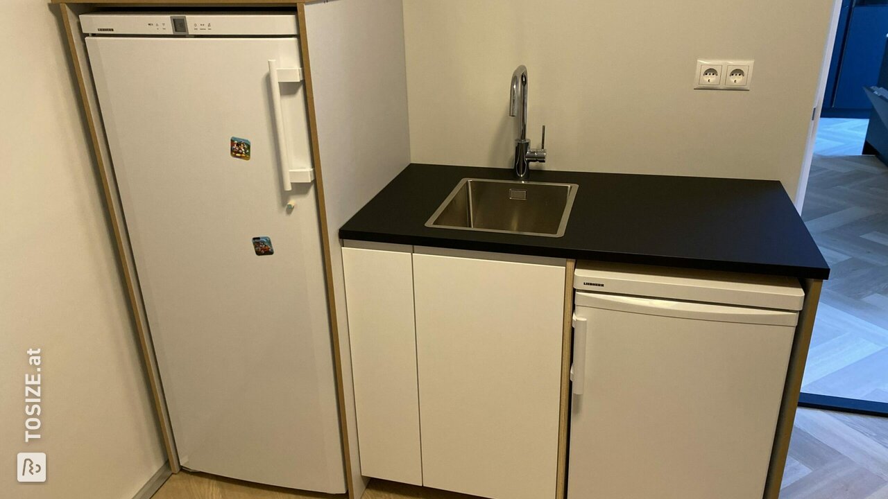 Habe die Speisekammer selbst mit maßgeschneidertem MDF gemacht