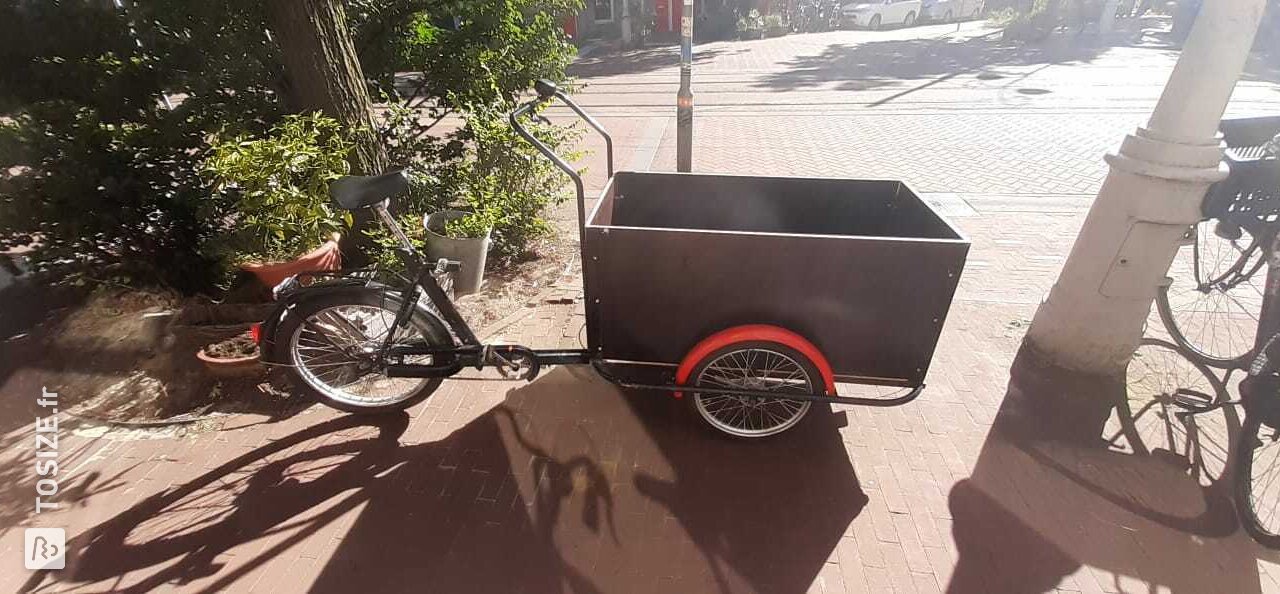 Nouvelle boîte de contreplaqué antidérapant pour vélo cargo, par Chris