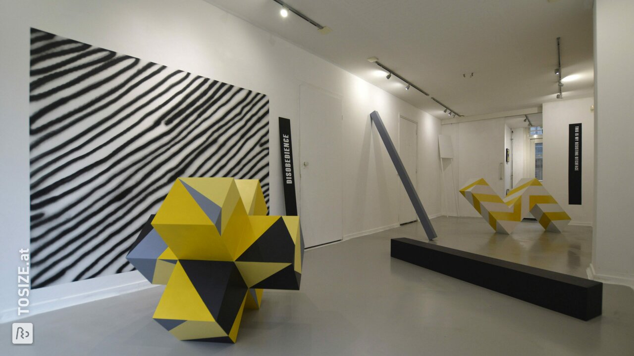 Kunstwerk, Installation in der Galerie, von Marjolein