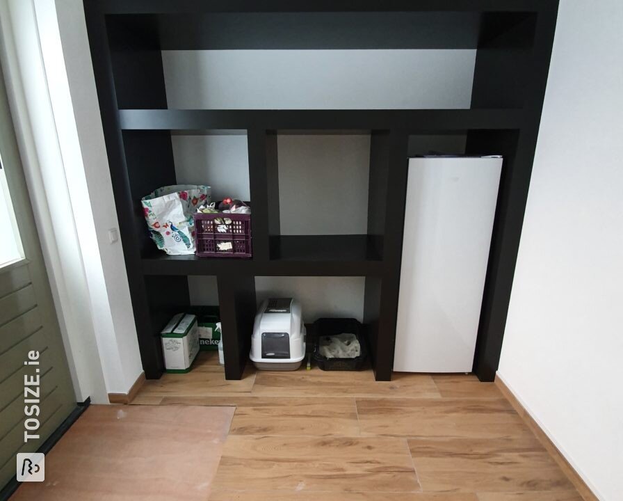 Make a wall cupboard for the storage room