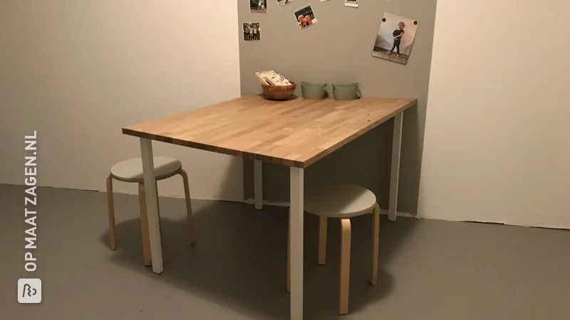 Oak table for the playroom, by Sebastiaan