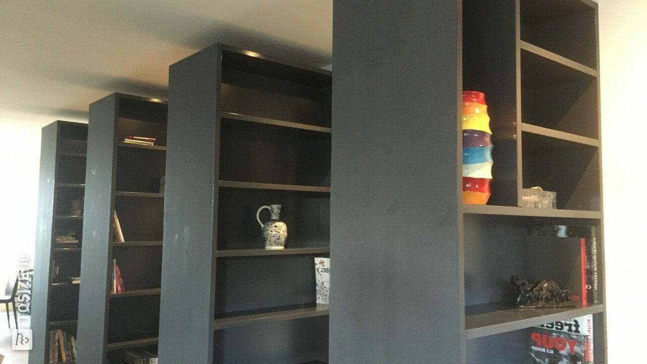 Custom bookcases by De Eyk assembly & maintenance