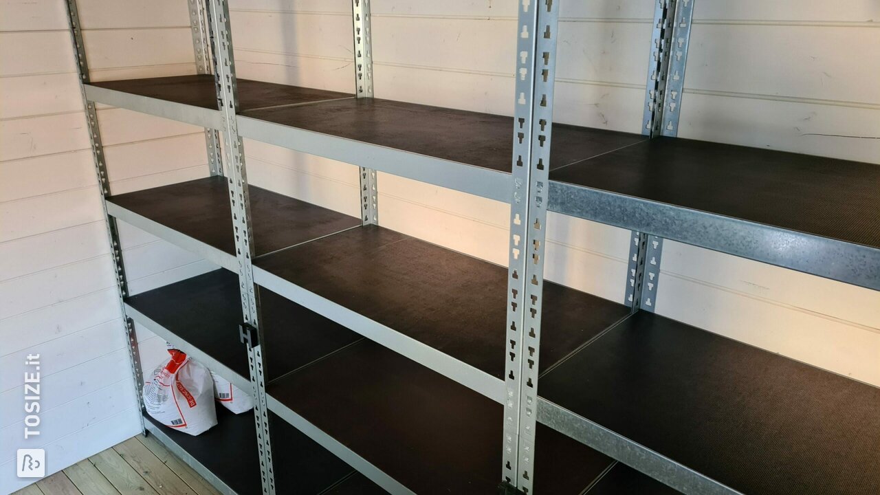 Shelves of shelving units replaced with Betonplex, by Chris