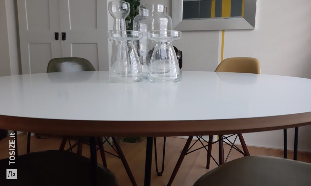 IBF Tavolo Da Pranzo Rotondo 120 Cm In Finto Marmo Bianco Con Ripiano Portaoggetti E Scomparto Per Mini Frigo - Tavolo Moderno Per Cucina E Sala Da Pranzo (4-6 Persone) - 3