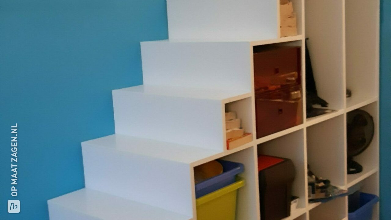 DIY stairs cupboard with storage bins, by Rutger