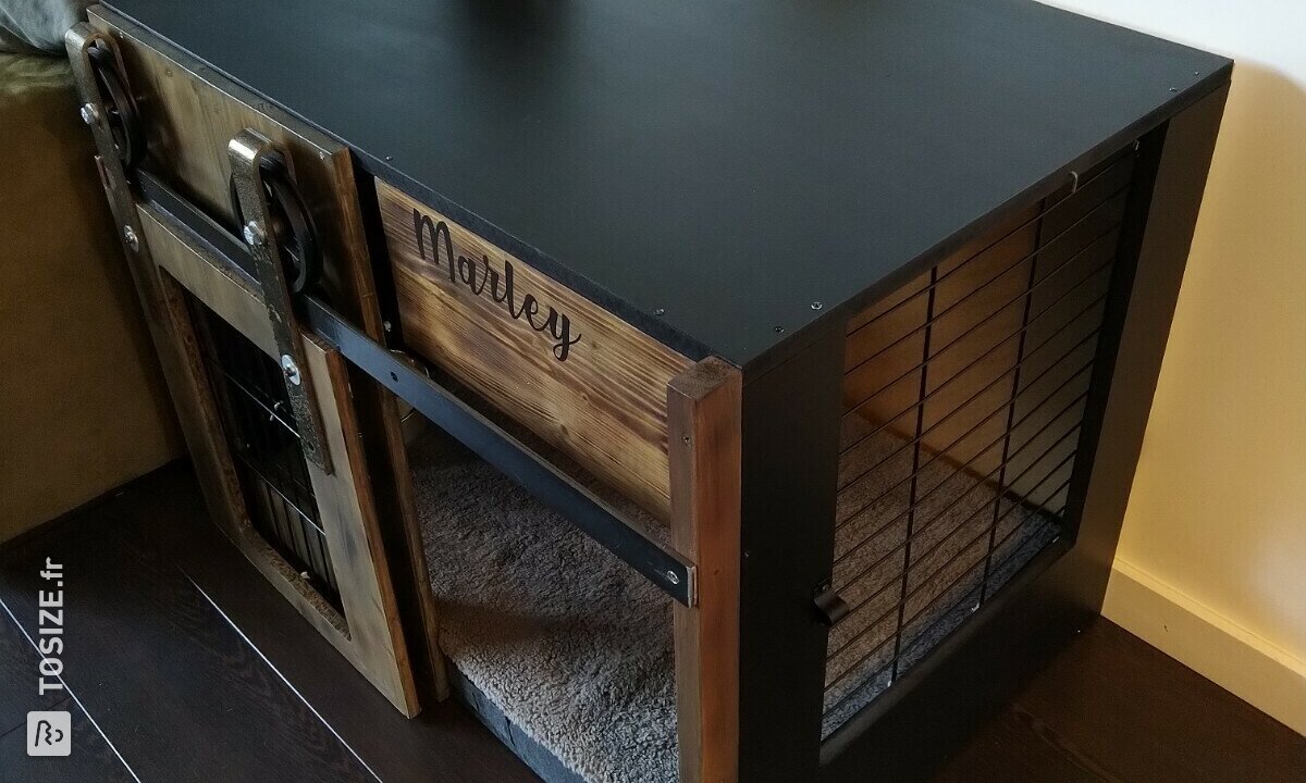 Banc pour un taureau français MDF noir, par P. Kerks