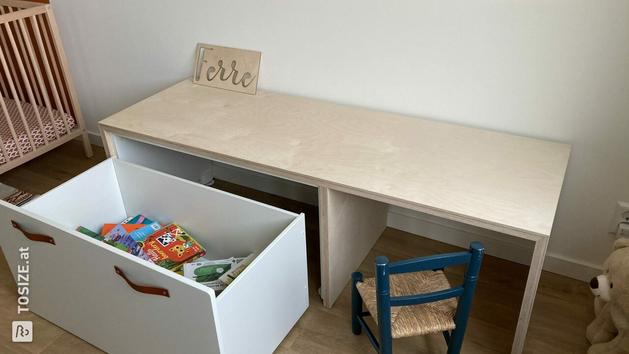 IKEA Hack SMÅSTAD: Kinderschreibtisch mit Multiplex-Birke! Von Jeffrey