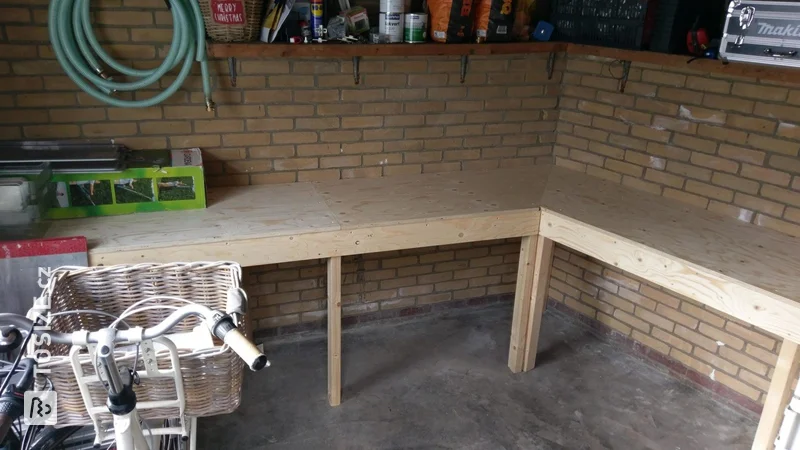 Worktop for the shed from Underlayment