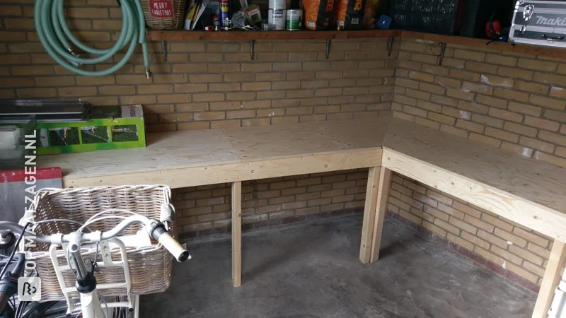 Worktop for the shed from Underlayment