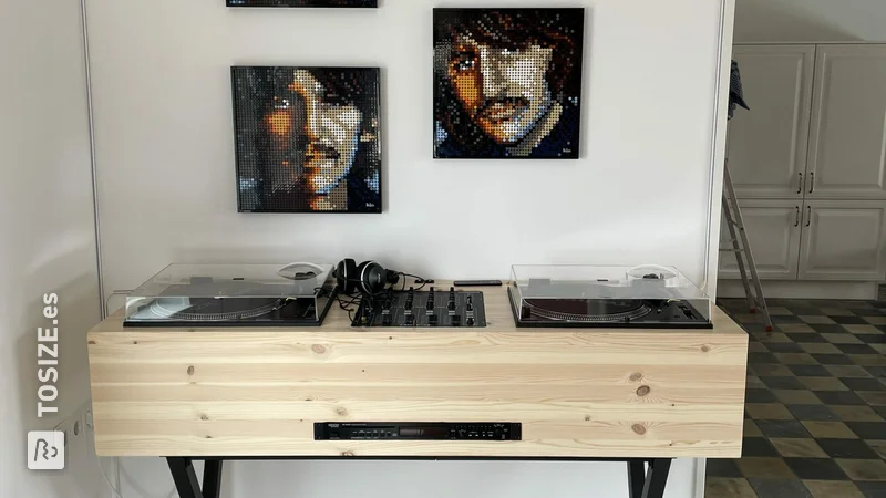Muebles de DJ con estilo para la sala de estar, de Kevin