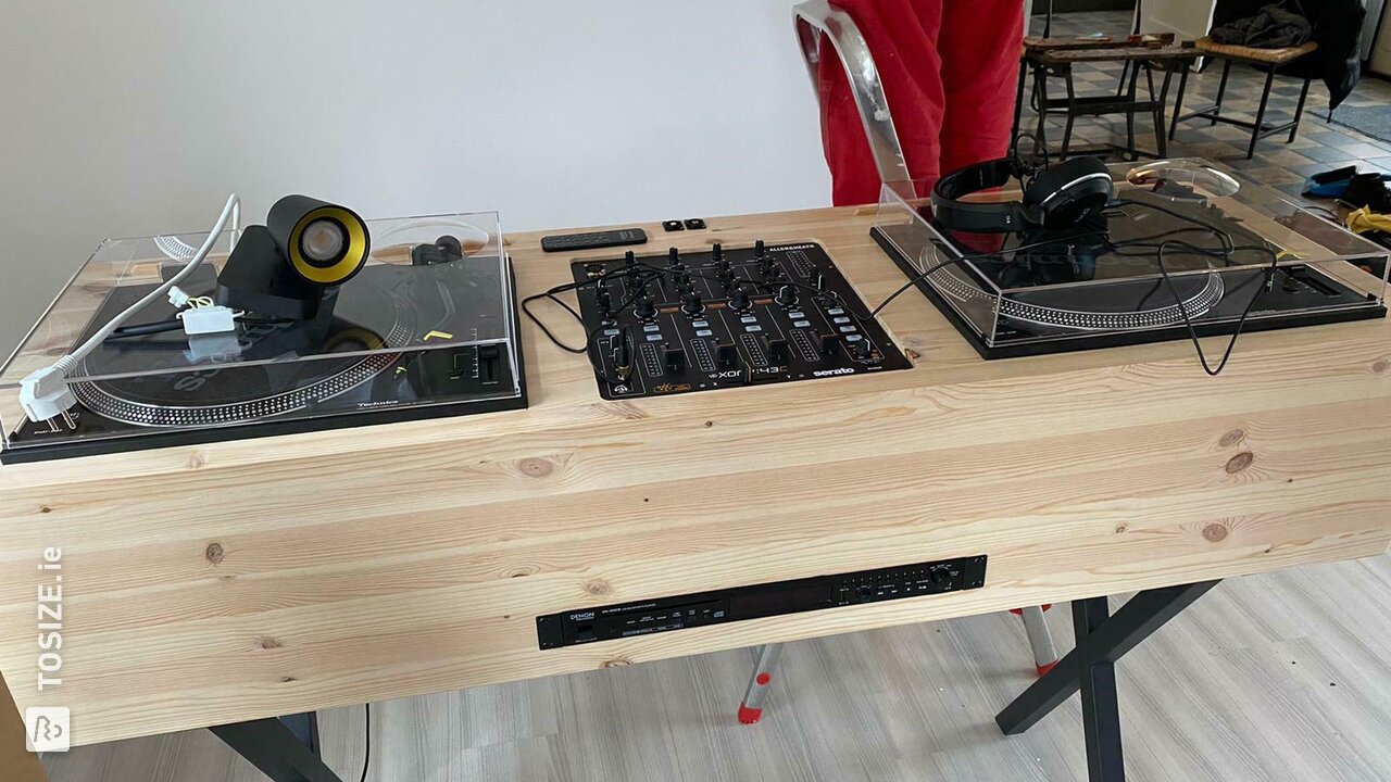 Stylish DJ furniture for the living room, by Kevin