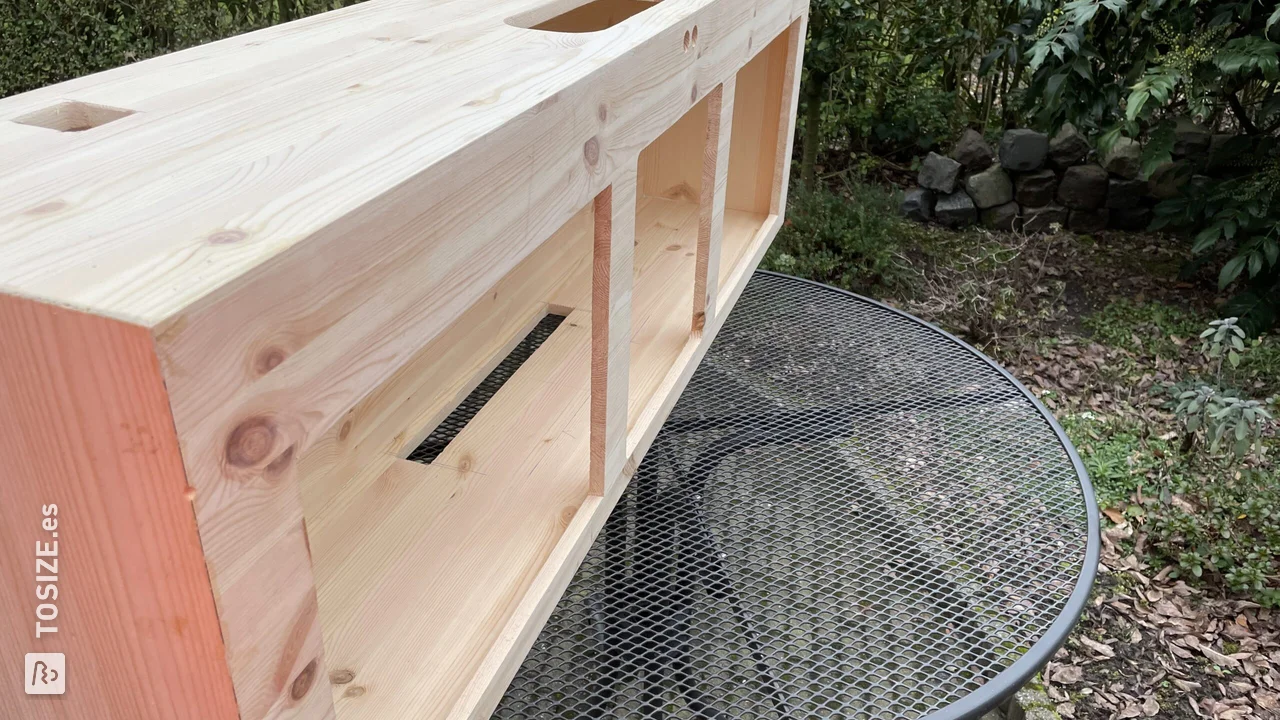 Mesa para DJ en madera