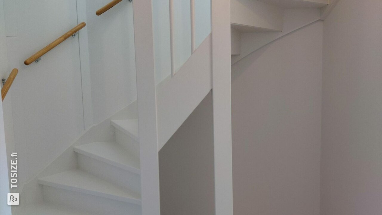 Staircase closed with primed MDF, by Pascal