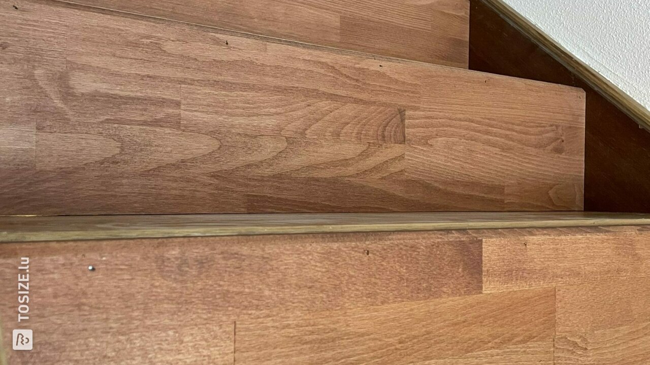 Closing stairs with solid beech, by Ruben