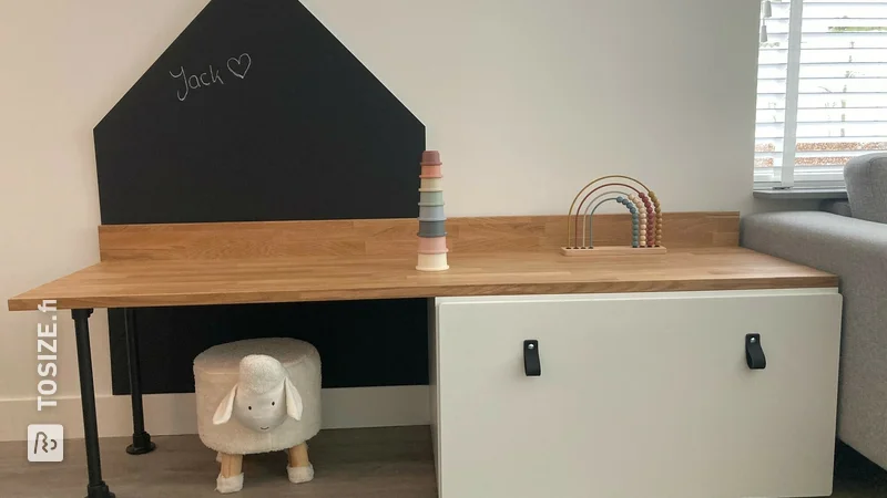 IKEA hack: Play corner IKEA SMÅSTAD hack with oak, by Nikki