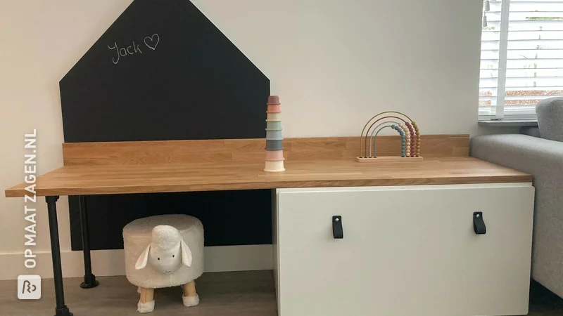 Play corner Ikea Smastad hack with oak, by Nikki